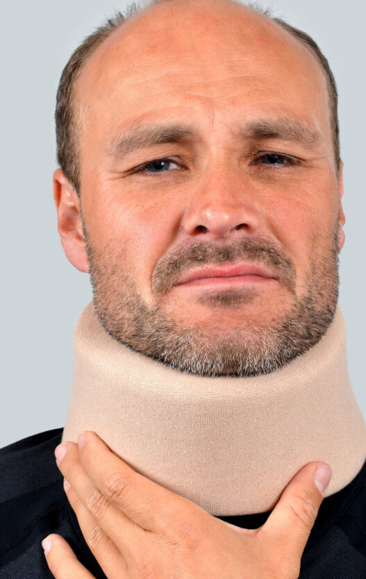 Image of person with a neck injury in need of a truck accident lawyer